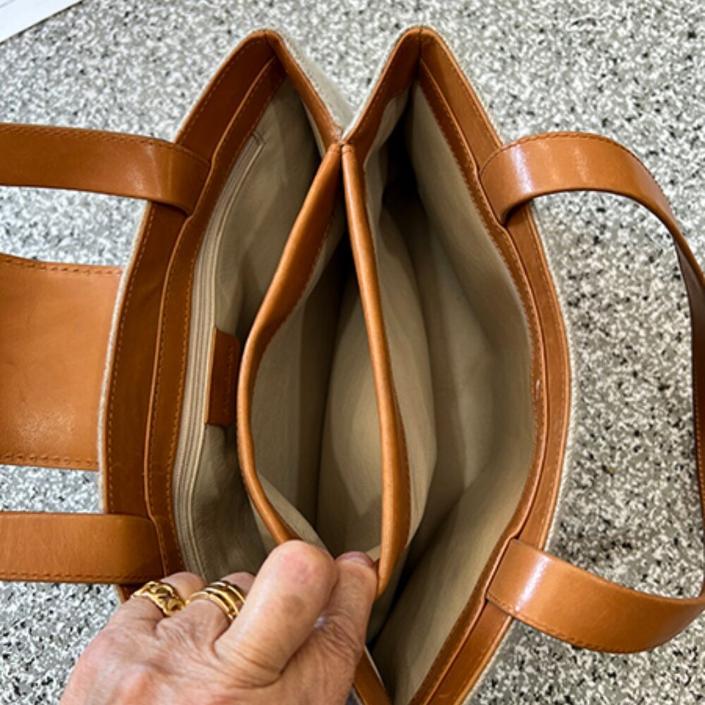 Authentic Bvlgari Grey Wool Shoulder Satchel Handbag - Picture 8 of 15